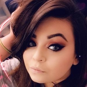 Meet your Posher, Louise